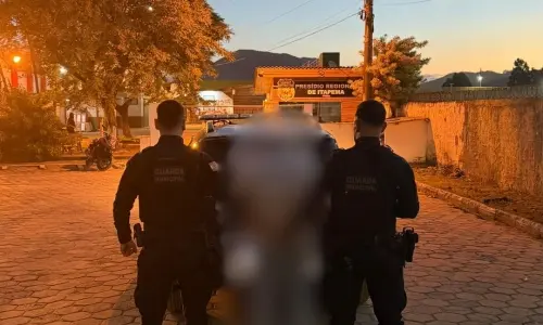 Foragido com pena de 16 anos é preso após ser rastreado por inteligência policial