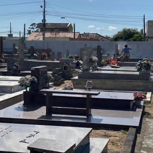 Velório e sepultamento de motorista morto no RS geram grande comoção em Tijucas
