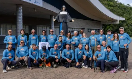 Peregrinos percorrem 267 km a pé e finalizam a trajeto à Santuário Santa Paulina