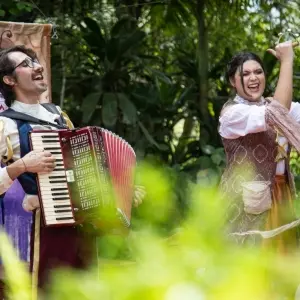 VÍDEO ▶️ | La Luna Cia de Teatro celebra 10 anos com encontros especiais