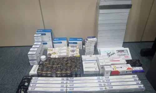 Dupla é detida em Itapema com mercadorias contrabandeadas do Paraguai