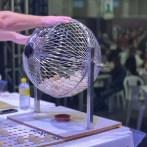 VÍDEO ▶️ | Abertura da Festa do Divino é marcada por grandioso bingo e participação da comunidade