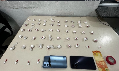 Esquema é desmantelado após denúncia levar policiais a casa com estoque de cocaína