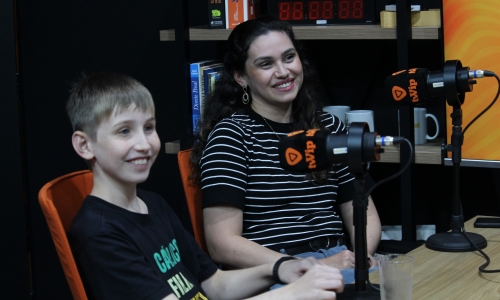 Fernanda relata emoção após vencer o câncer no Podcast Vip