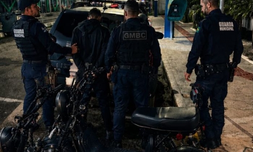 Jovem de 19 anos é preso por estar em posse de duas scooters elétricas roubadas
