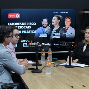 ASSISTA | Podcast sobre fatores de riscos psicossociais reúne especialistas e amplia debate sobre a NR-1