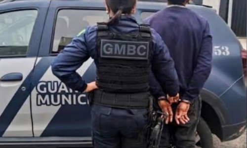 Homem é preso após tentar invadir casa de ex-companheira