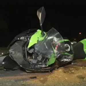 Homem morre em acidente de moto durante a madrugada na Estrada de Santa Luzia