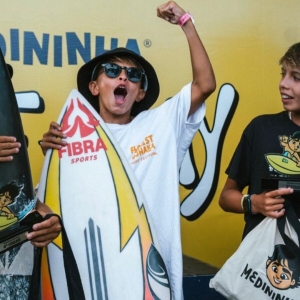 Surfista de 13 anos irá defender o título no Medininha Surf Day em Saquarema