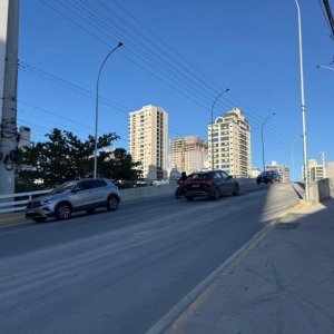 Ponte entre Itapema e Porto Belo ganha segunda via no sentido Sul