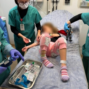 Filha de vereadora é levada ao hospital após ter ingerido dez comprimidos de Novalgina