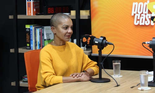 Viviane compartilha trajetória de transformação e aprendizado no Podcast Vip