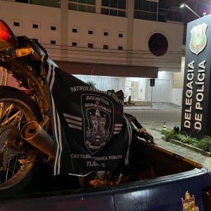 Moto com sinais de adulteração é apreendida após denúncias de manobras perigosas