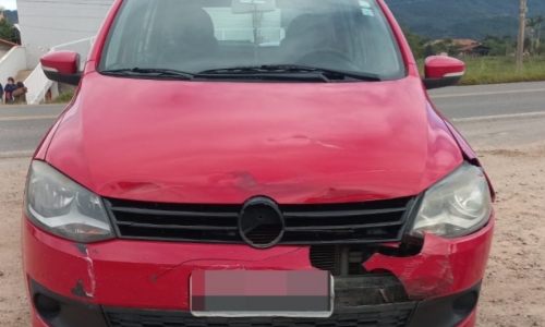 Motorista faz conversão sem aguardar e provoca acidente com moto na SC-410
