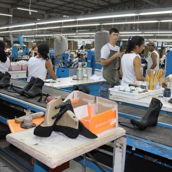 Com mais de 300 vagas em cinco meses, São João Batista é um dos maiores geradores de emprego do país