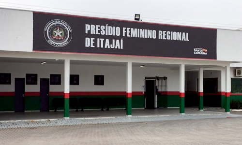Condenada a mais de uma década de prisão é capturada em Tijucas