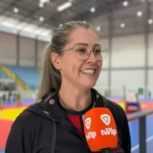 ACOMPANHE ▶️ | Equipe feminina da FME de Tijucas disputa a OLESC pela primeira vez com atletas formadas na escolinha