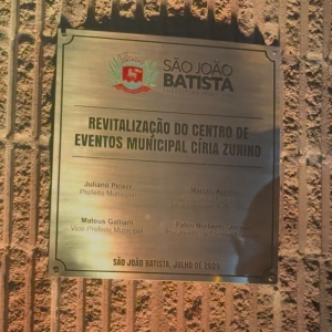 ACOMPANHE ▶️ | Centro de Eventos eterniza o nome de Maria Círia Zunino