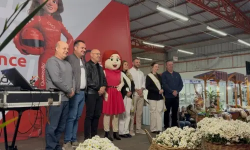 ABERTA ▶️ | 2ª edição da Feira do Calçado é oficialmente aberta em São João Batista
