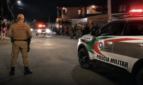 Dois homens são mortos a tiros em ponto de drogas em Tijucas; facção criminosa seria responsável