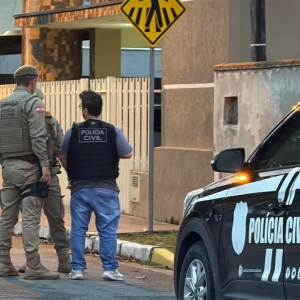 Suspeito de tráfico é morto durante confronto em operação policial no bairro Praça, em Tijucas