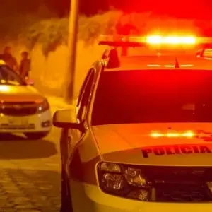 Suspeito de tráfico é preso com crack, cocaína e dinheiro fracionado no Centro de Tijucas