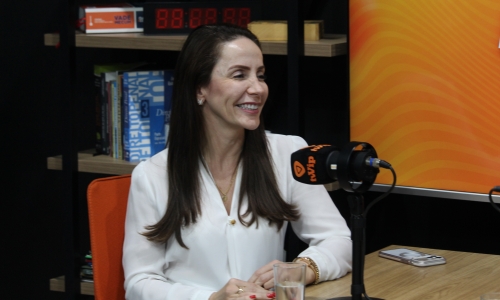 Paula Wolinger destaca crescimento de Tijucas no Podcast Vip