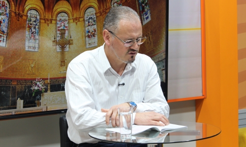 Padre Elizandro Scarsi compartilha bênçãos e uma palavra de esperança nesta segunda-feira, 27 de julho