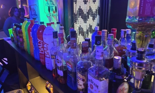 Bar interditado após tentativa de homicídio volta a funcionar com novo CNPJ e é fechado novamente