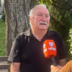 VEJA ▶️ | Mesmo sem obrigação, idosos mantêm tradição e escolhem participar das eleições