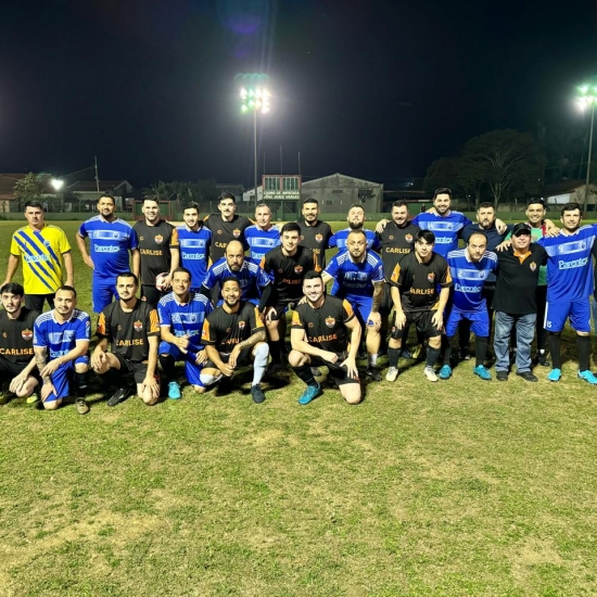 Jogo beneficente reúne futebol, sinuca e dominó pelo Lar Santa Maria da Paz