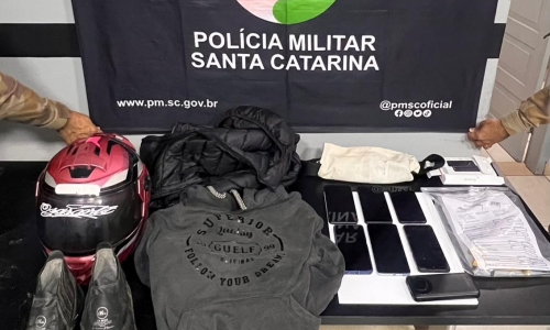 Furto a loja de celulares termina com dois presos e aparelhos recuperados
