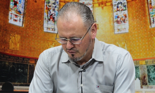 Mensagens de fé e oração com Padre Elizandro para sua terça-feira, 04 de agosto