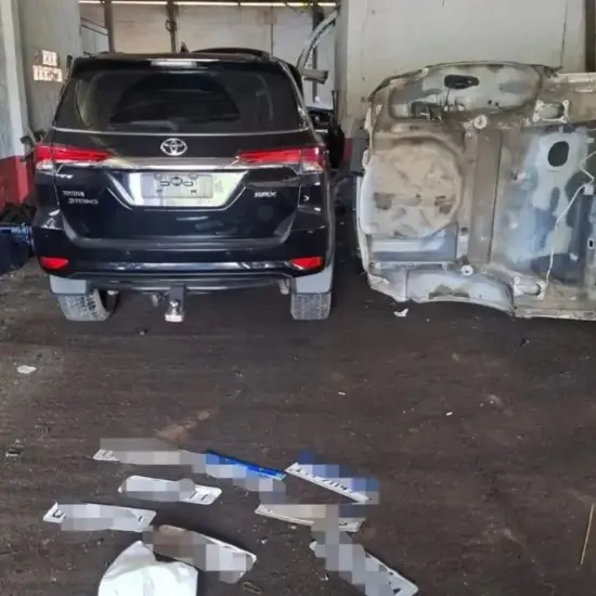 Carro de Itapema é encontrado em desmanche clandestino em Gaspar