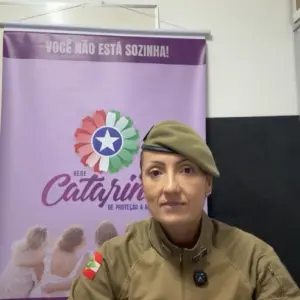 Agosto Lilás  ▶️ | Projeto Protetores do Lar leva prevenção às escolas