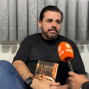 A MESA ▶️ | Pastor de Tijucas lança livro que trata sobre comunhão e aproximação de Deus