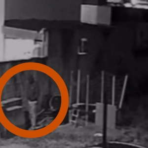 TIJUCAS 🚨 | Grávida de 8 meses é amarrada e ferida durante assalto; câmeras registraram a invasão