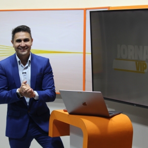  Jornal Vip levando a informação na hora do seu almoço nesta sexta-feira, 14 de agosto