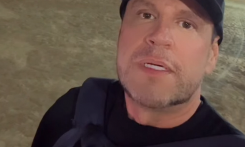 Youtuber sofre agressão durante transmissão em praia; suspeito foi detido horas depois