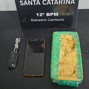 Fuga na BR-101 termina com quase 1 kg de crack apreendido