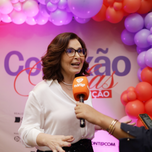 CONEXÃO DELAS ▶️ | Jornalista de expressão nacional divide sua experiência em noite de conexão