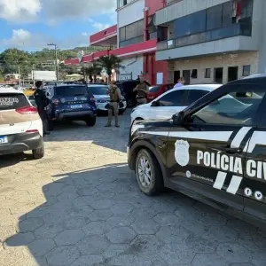 Faltando poucos meses para mandado prescrever, foragido por homicídios é localizado e preso