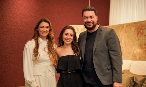 VEJA AS FOTOS | Allita Colchões reúne convidados em noite de lançamento do novo showroom em Itapema
