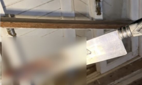 Mulher é presa após ferir marido com faca durante discussão; agressora alega legítima defesa
