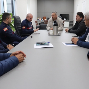 Reunião entre prefeitura e Bombeiros abre caminho para quartel definitivo em Canelinha