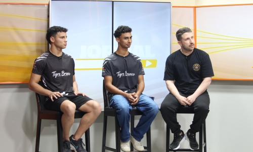 DESTAQUE ▶️ | Lutadores de Tijucas comemoram campanha histórica no kickboxing