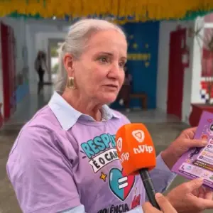 ASSISTA ▶️ | Adolescentes de Tijucas recebem palestra sobre combate à violência contra a mulher