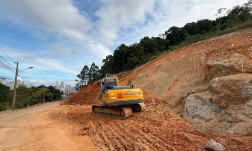 Detonação de rochas irá bloquear o trânsito no Morro do Encano nesta sexta-feira