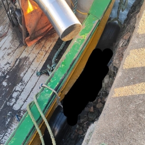 Corpo encontrado boiando em praia mobiliza equipes de resgate e investigação