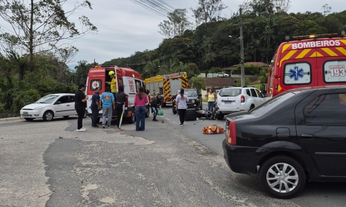Acidente na SC-410 deixa motociclista ferido grave entre Rio do Braço e Nova Trento